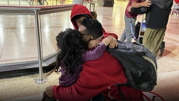 venezolanos menores Perú visa pasaporte migraciones